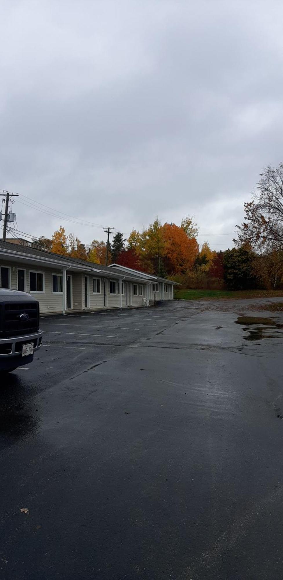 Fundy Line Motel Мирамичи Екстериор снимка